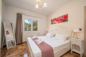 JASMINE - ONE BEDROOM APART WITH BALCONY